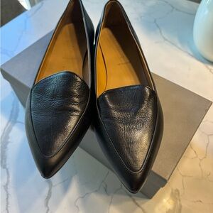 Everlane black shoes